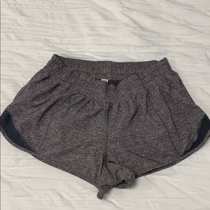 Lululemon Hotty Hot Shorts 2.5in